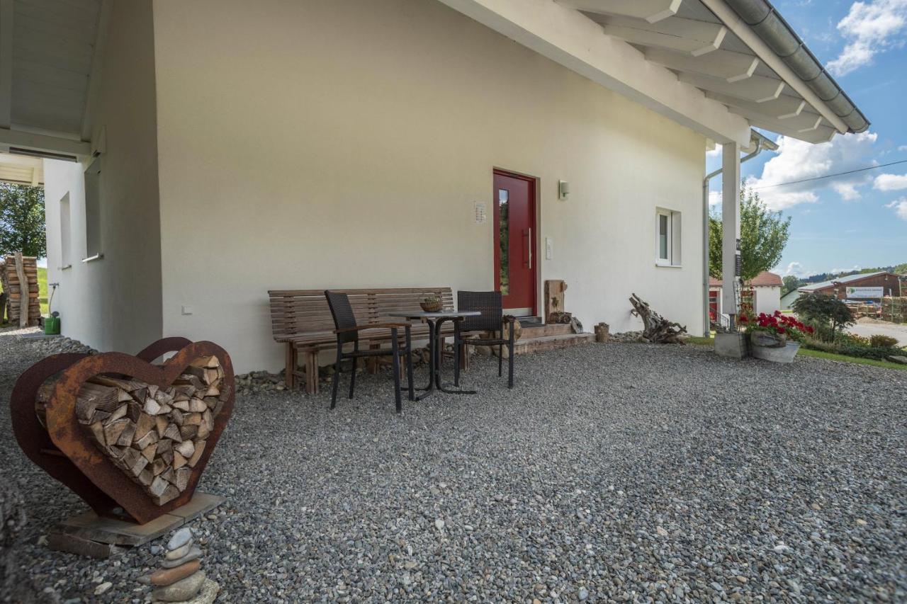 Ferienhof Weber Wohnung Fichte Neukirch  ภายนอก รูปภาพ